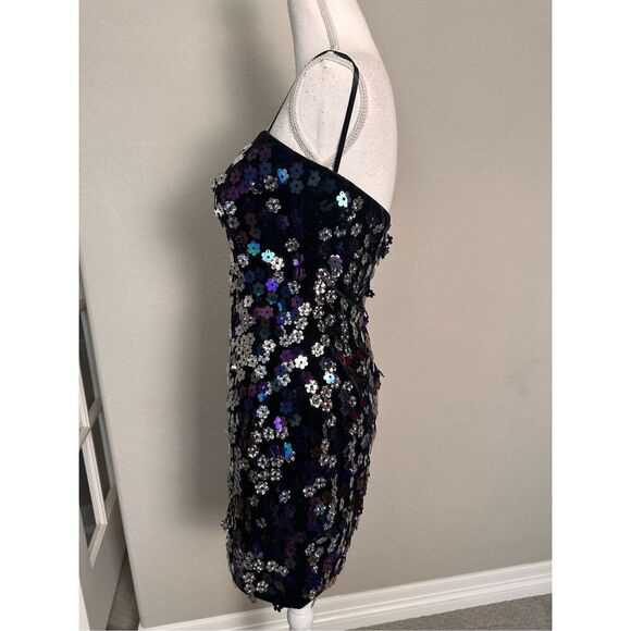 B. Darlin Black Flower Sequin Mini Dress Size 10 - Picture 4 of 5